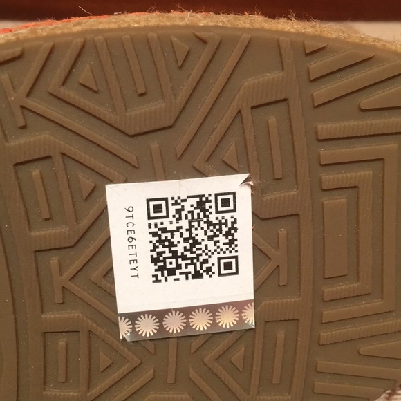 Ugg Sandrine II Esdpadarille Shoe - Picture 4 of 8